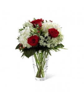 The Vera Wang Holiday Elegance Bouquet